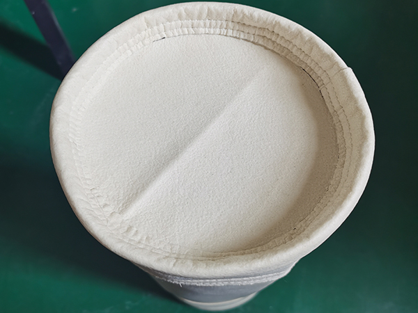 工業(yè)除塵器，布袋除塵器工作原理,正壓布袋除塵器的工作原理